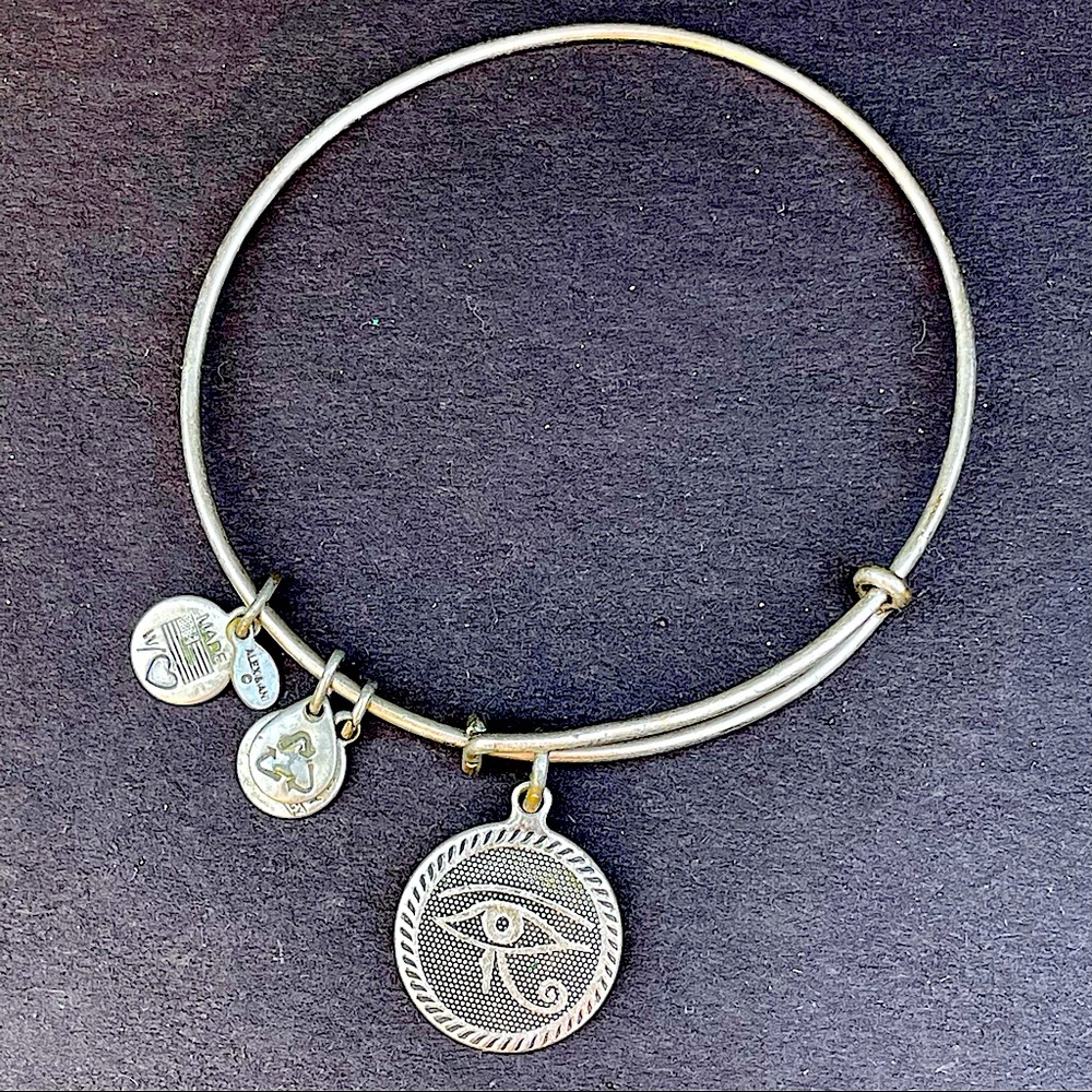 ❌SOLD❌ Alex and Ani Retired Eye of Horus Evil Eye Bracelet